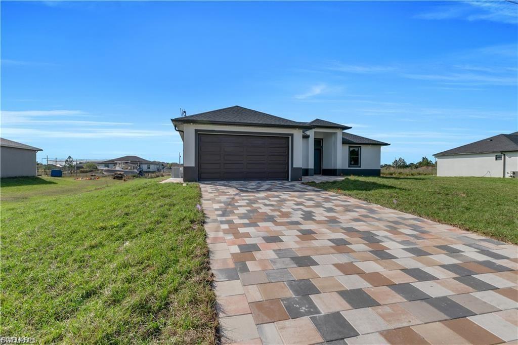 LEHIGH ACRES - Residential