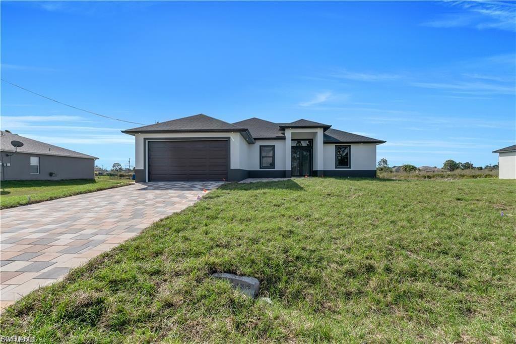 LEHIGH ACRES - Residential