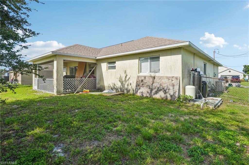CAPE CORAL - Residential