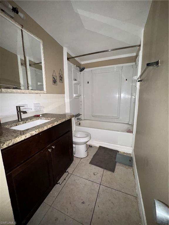 NORTH FORT MYERS - Residential