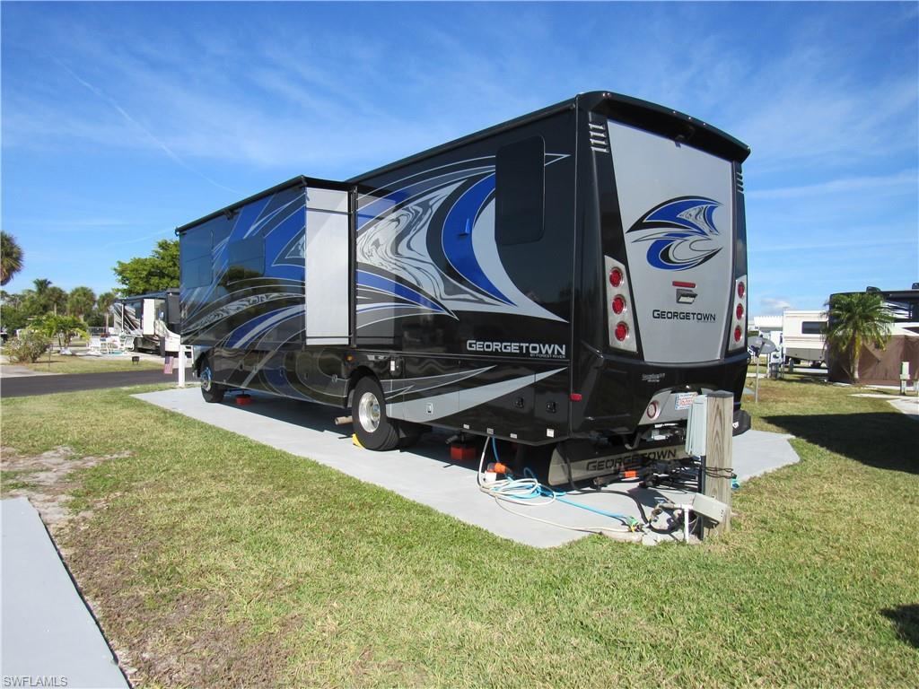 PALMETTO PALMS R V - Land