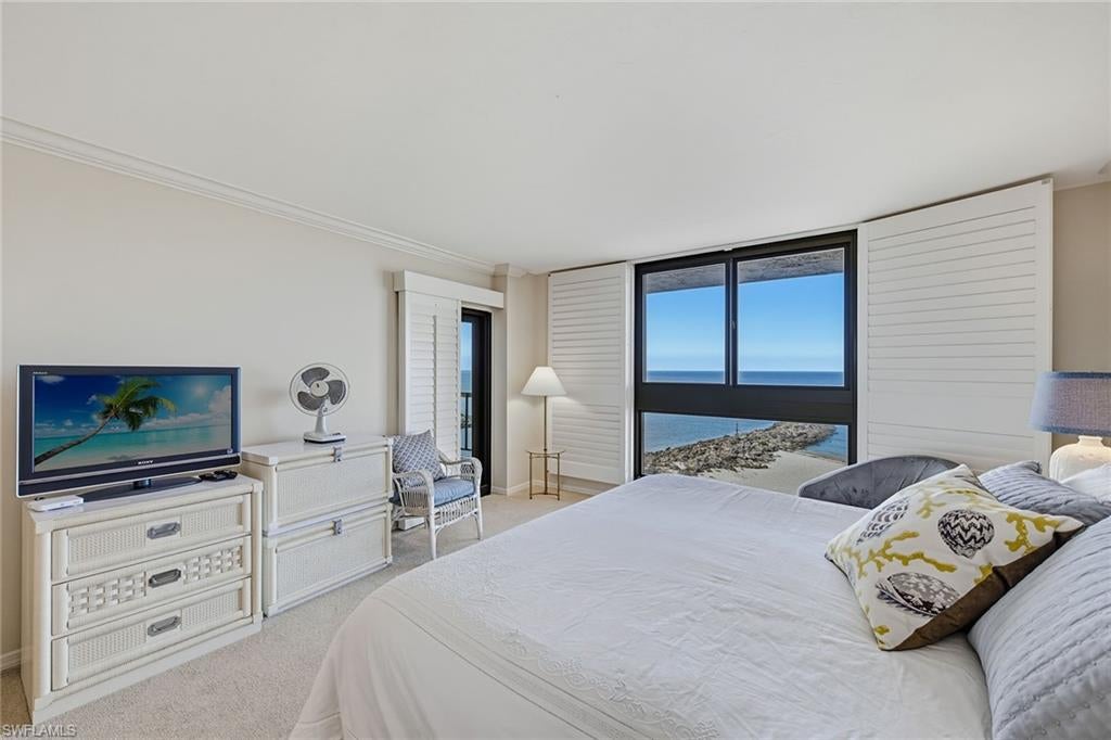 2348 Gulf Shore BLVD N 506
