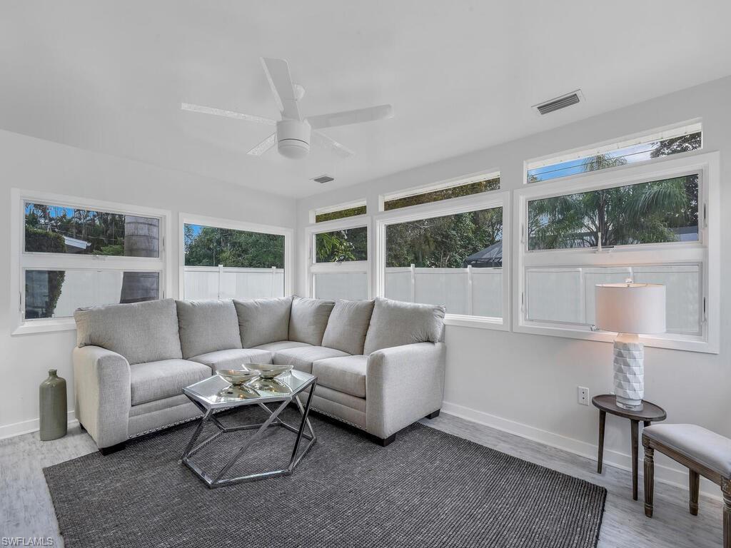 SORRENTO GARDENS - Residential