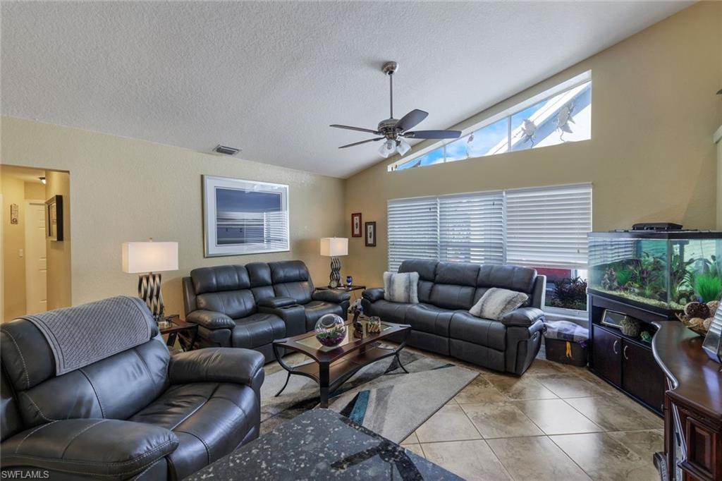 FAIRWAY ISLES - Residential