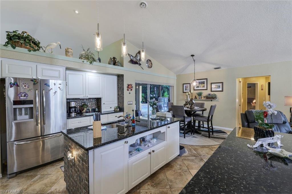 FAIRWAY ISLES - Residential