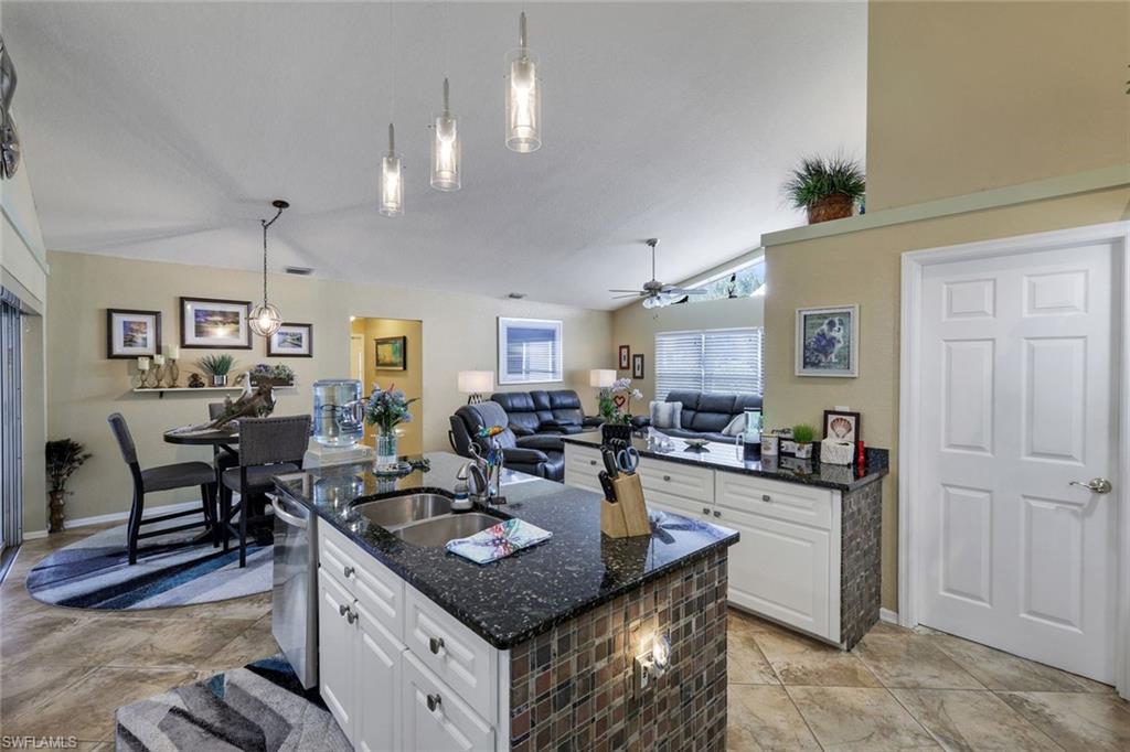 FAIRWAY ISLES - Residential