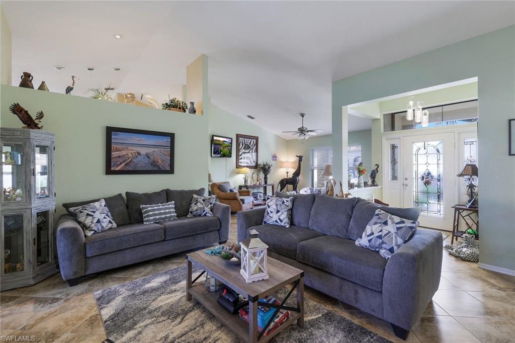 FAIRWAY ISLES - Residential