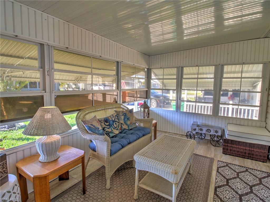 ENCHANTING SHORES - Residential