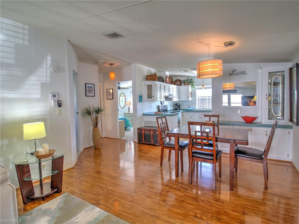 ENCHANTING SHORES - Residential