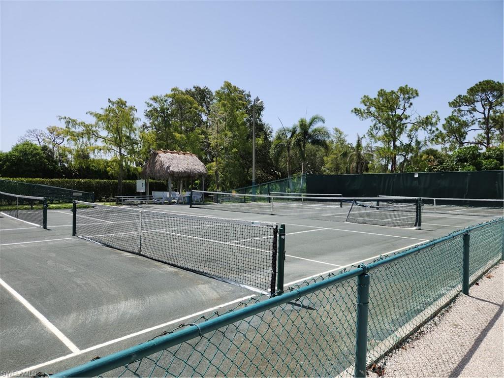 WORLD TENNIS CENTER II - Residential Lease