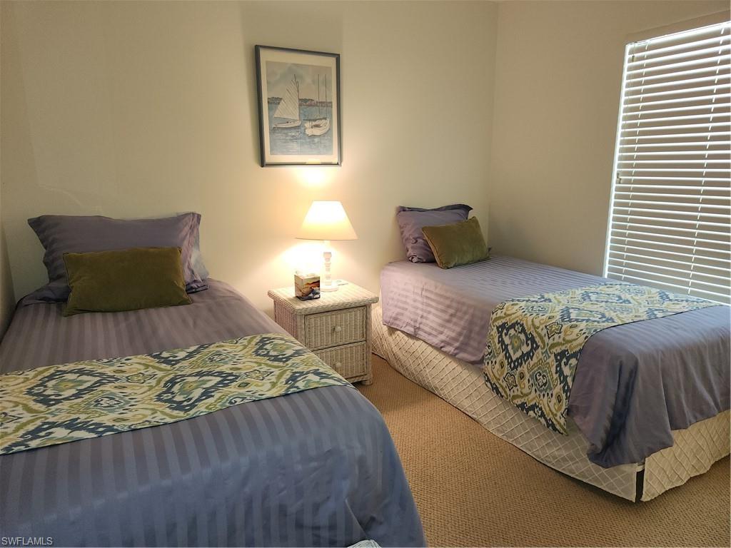 WORLD TENNIS CENTER II - Residential Lease