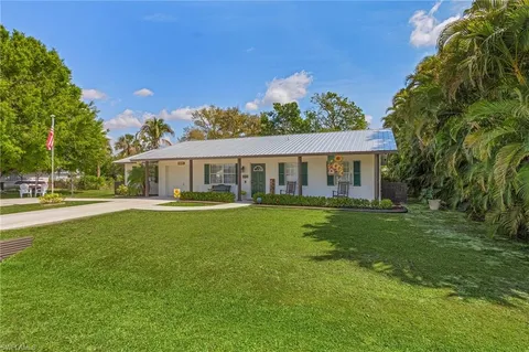 2138 W Tobago Cir, Fort Myers, FL 33905 - MLS#: 225024008
