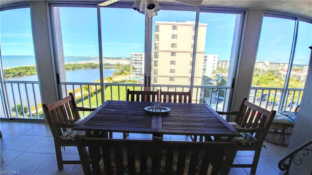 CRECIENTE CONDO NORTH - Residential