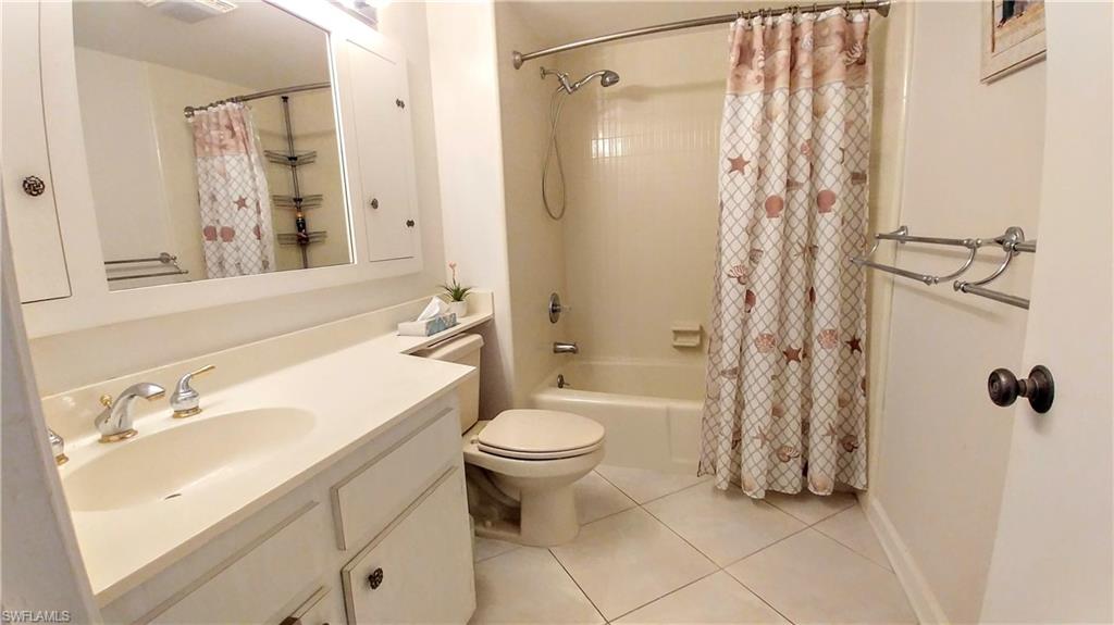 CRECIENTE CONDO NORTH - Residential