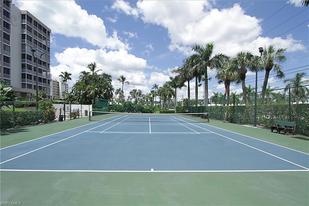 CRECIENTE CONDO NORTH - Residential