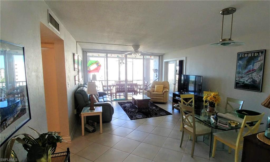 CRECIENTE CONDO NORTH - Residential