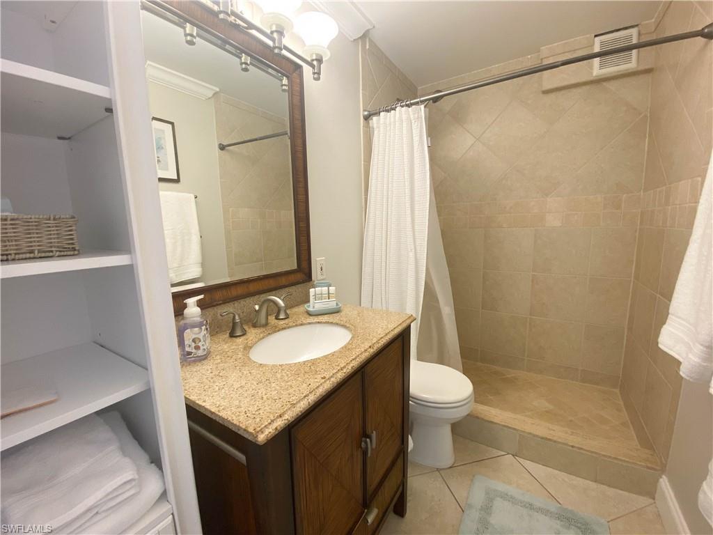 BEACH AND TENNIS CLUB - Residential