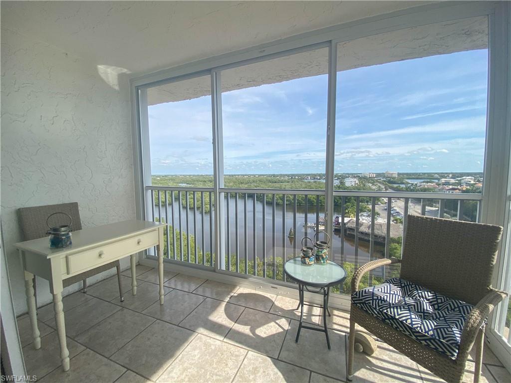 BEACH AND TENNIS CLUB - Residential