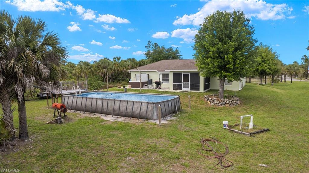 GOLDEN GATE ESTATES - Residential