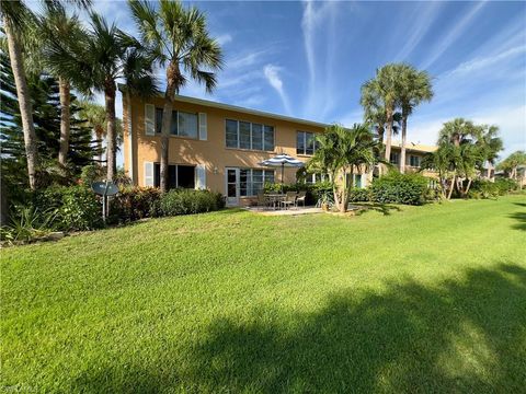 A home in NAPLES