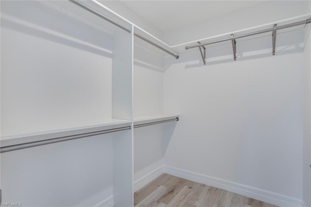 FORT MYERS SHORES - Residential