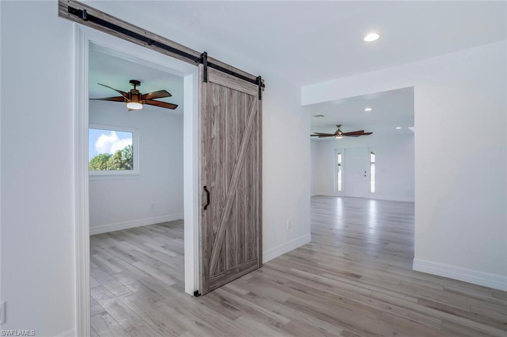 FORT MYERS SHORES - Residential