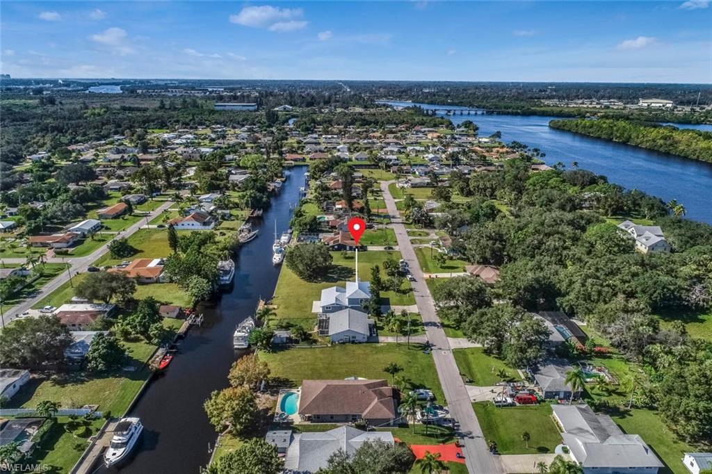 FORT MYERS SHORES - Residential