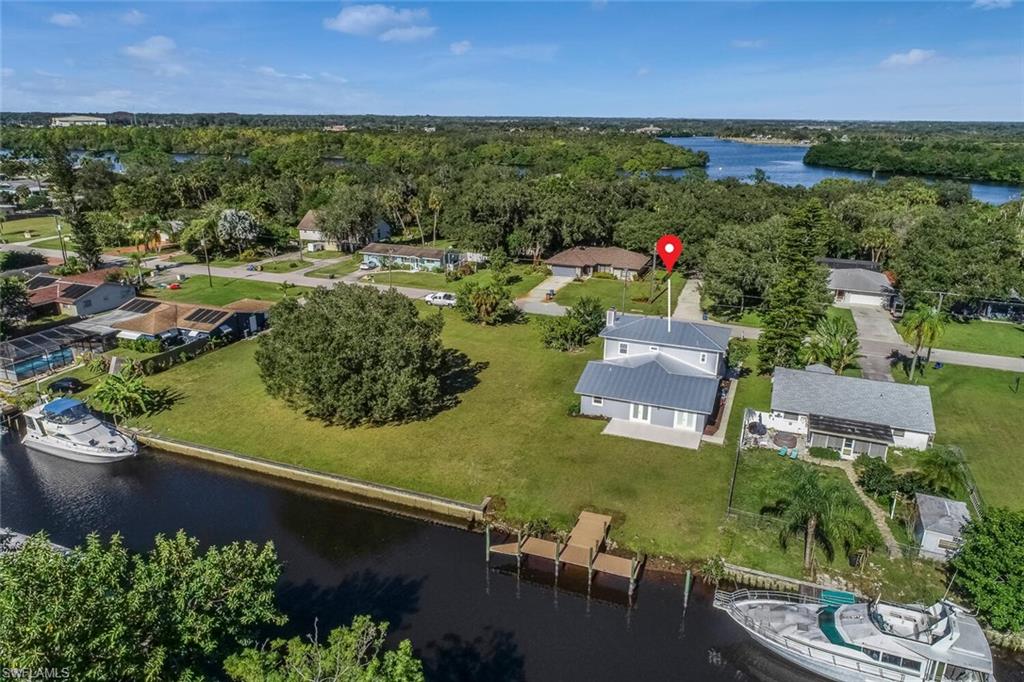 FORT MYERS SHORES - Residential