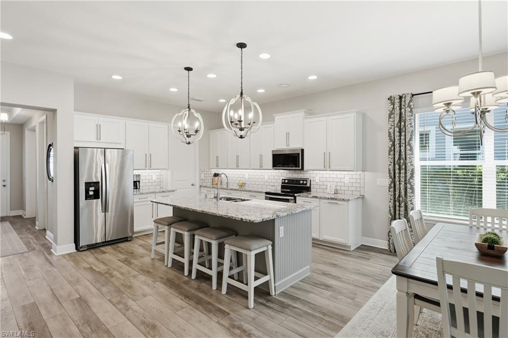 COMPASS LANDING - Residential