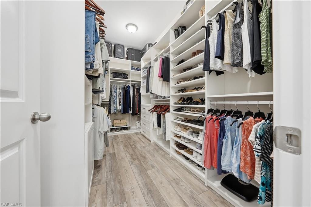 COMPASS LANDING - Residential