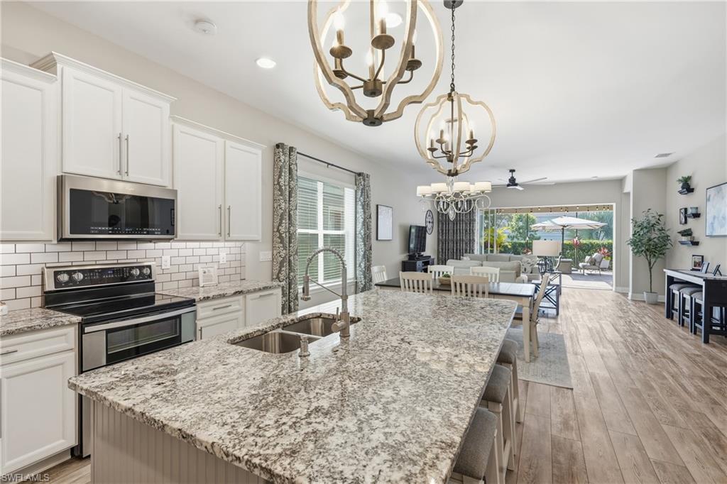 COMPASS LANDING - Residential