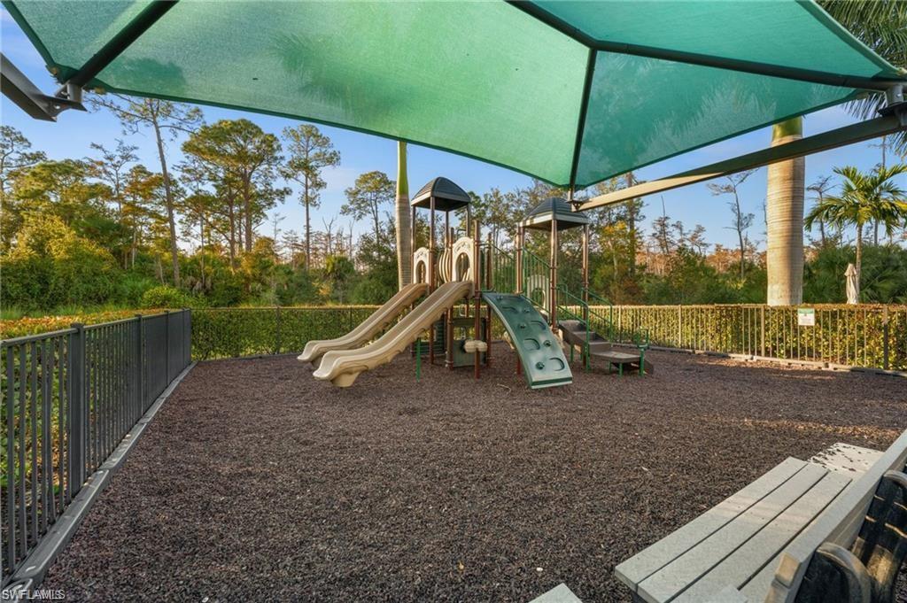 COMPASS LANDING - Residential