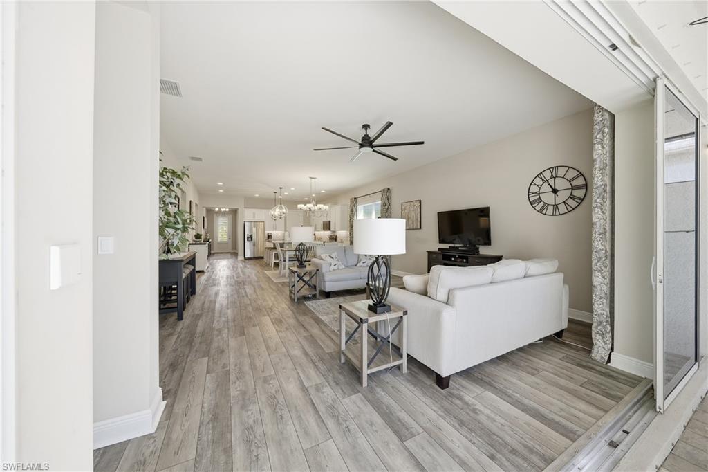 COMPASS LANDING - Residential