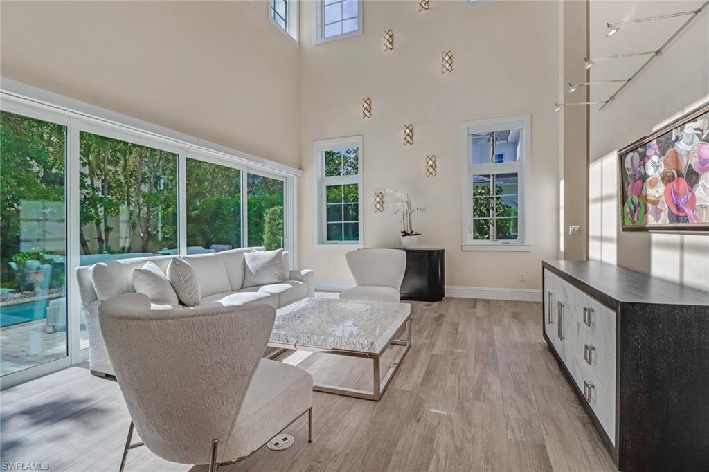 MERCATO - Residential