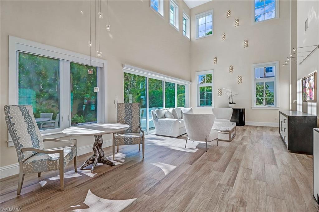 MERCATO - Residential