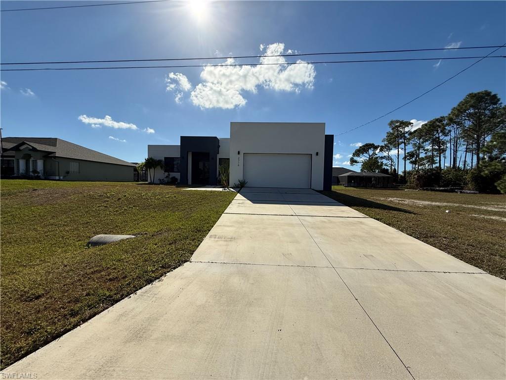 CAPE CORAL - Residential Lease