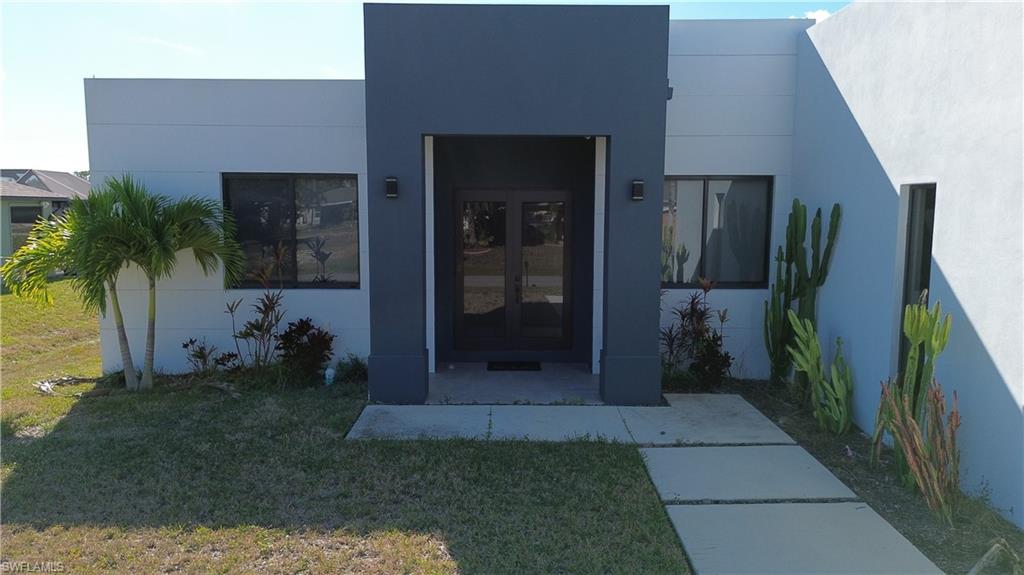 CAPE CORAL - Residential Lease