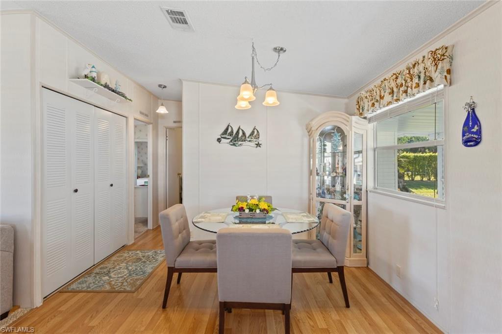 ENCHANTING SHORES - Residential