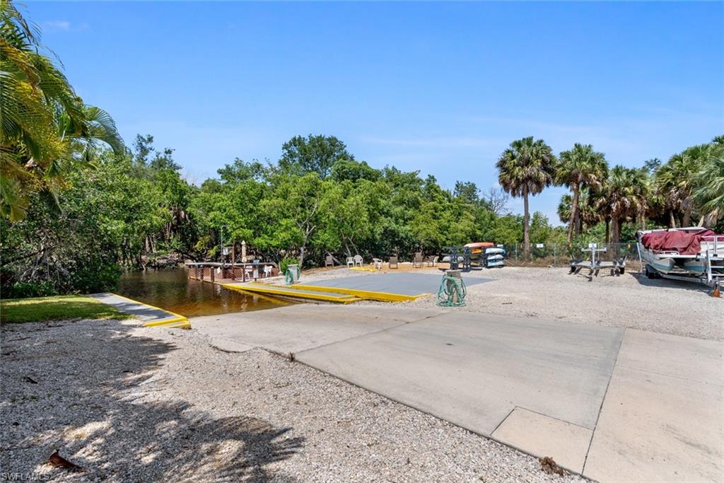 ENCHANTING SHORES - Residential