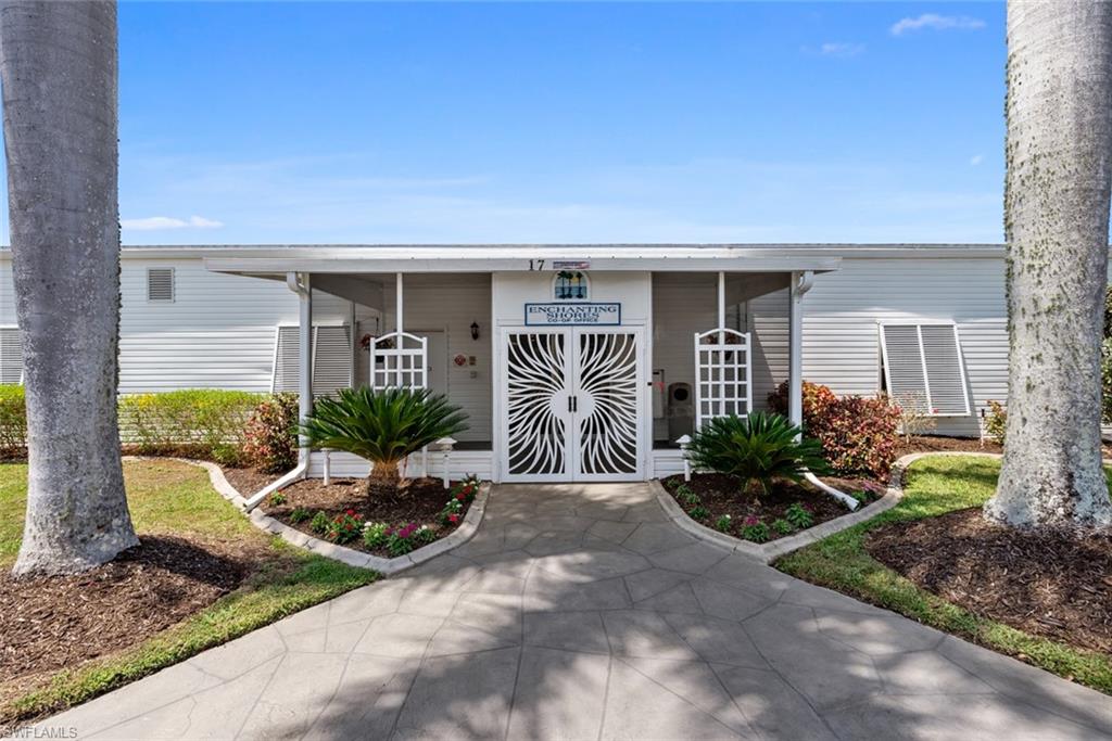 ENCHANTING SHORES - Residential