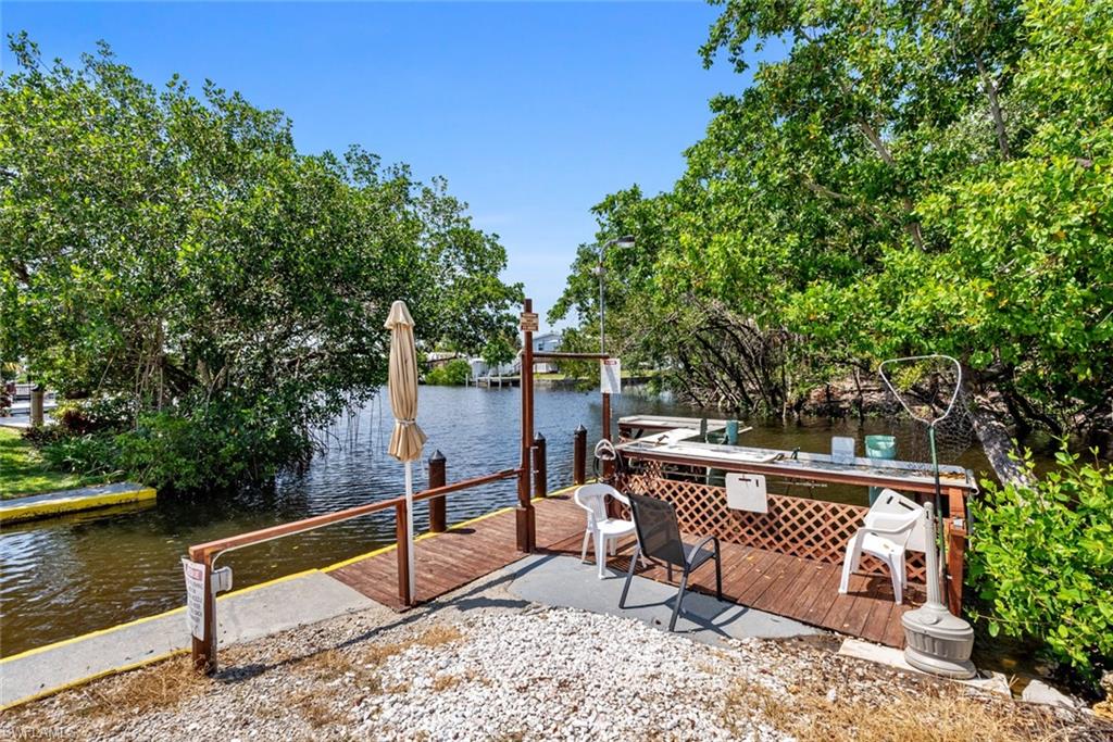 ENCHANTING SHORES - Residential