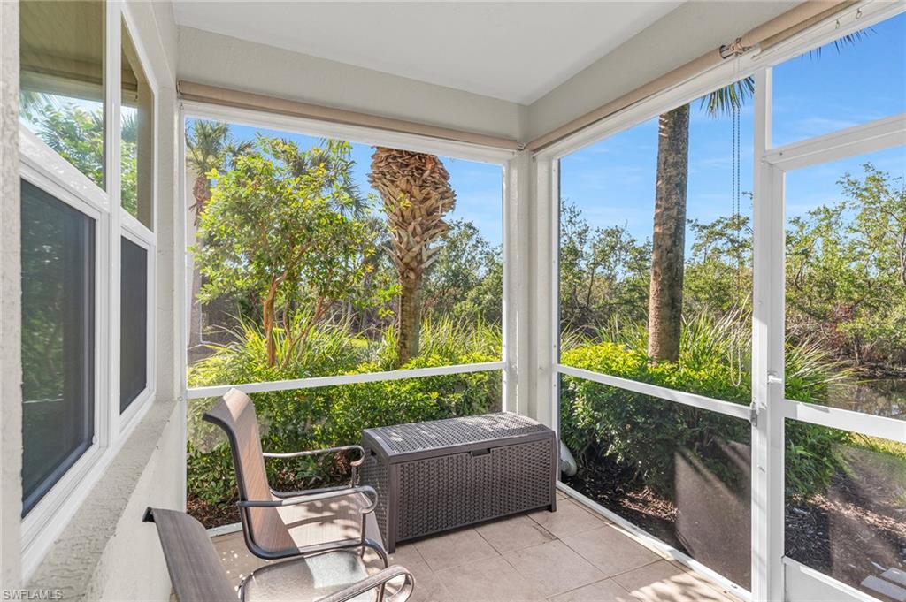 HAWK'S NEST - Residential