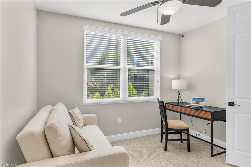 HAWK'S NEST - Residential