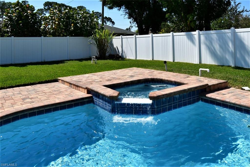 OAKWOOD - Residential