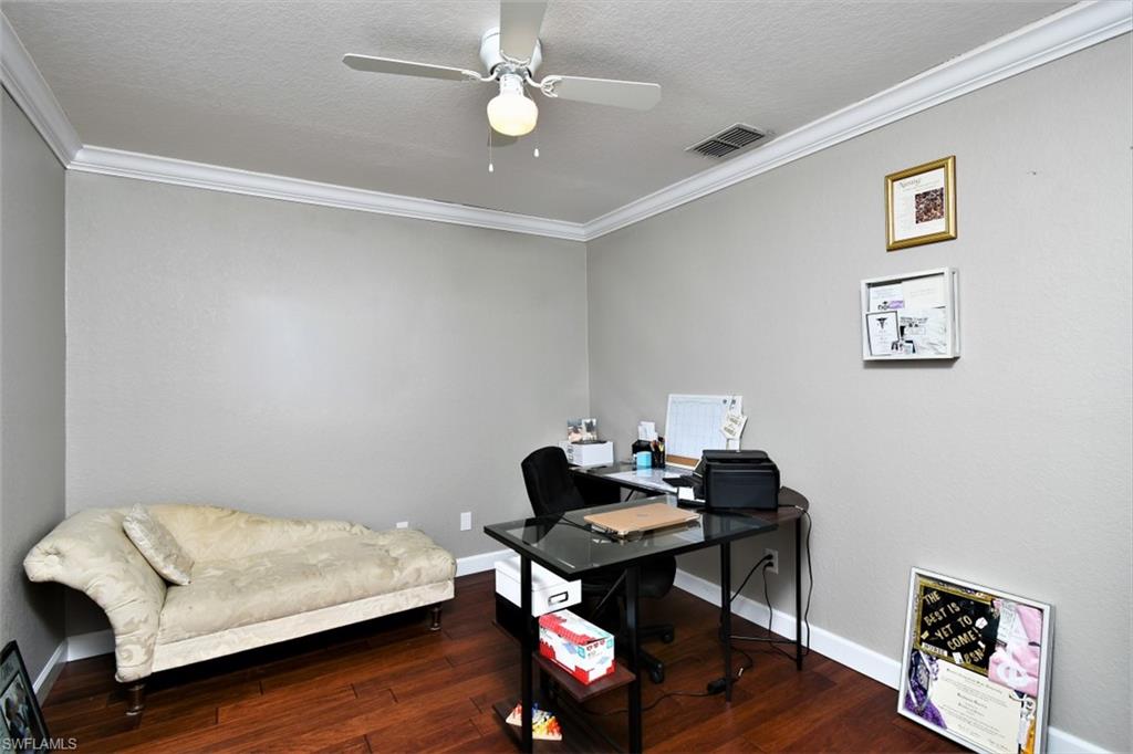 OAKWOOD - Residential