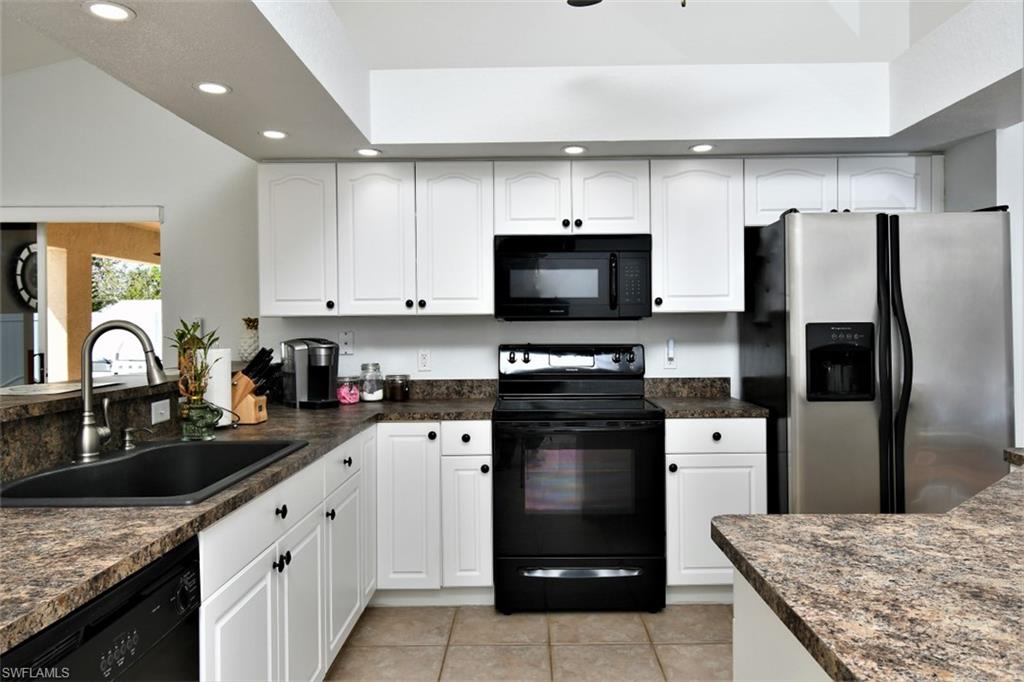 OAKWOOD - Residential