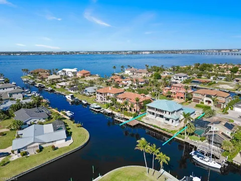 846 Cypress Lake Cir, Fort Myers, FL 33919 - #: 224001914