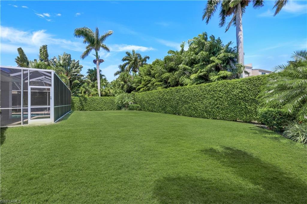 MOORINGS - Residential