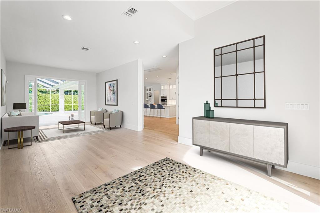 MOORINGS - Residential