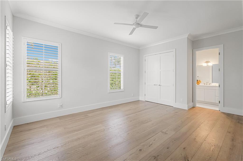 MOORINGS - Residential